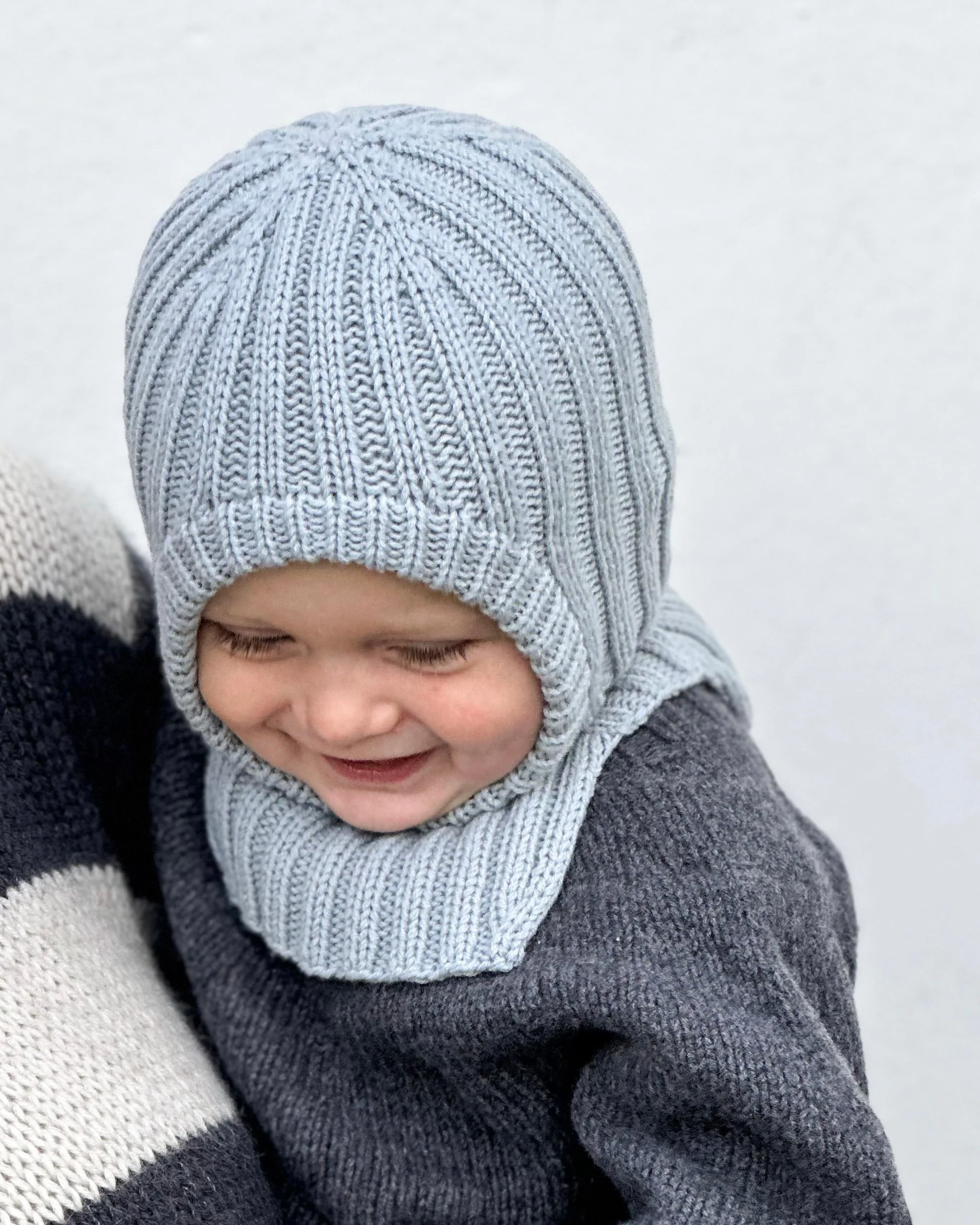 Olive's Ribbed Balaclava - Image 5